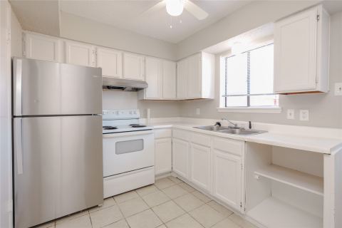 2813 Wimbledon Court D, Garland, TX 75041 — photo 3