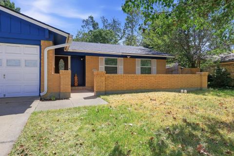 814 S Hyde Park Avenue, Denison, TX 75020 — photo 2