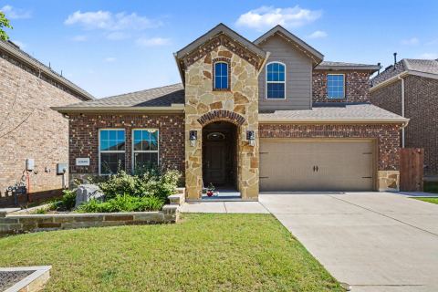 10600 Breezeway Drive, Aubrey