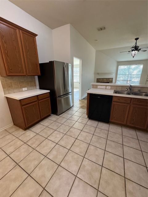 3720 Hermalinda Drive, Denton, TX 76207 — photo 2