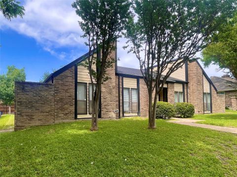 9931 Chimney Hill Lane, Dallas, TX 75243 — photo 2