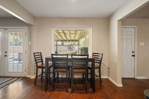 1507 Greenbrier Drive, Sherman, TX 75092 — photo 2