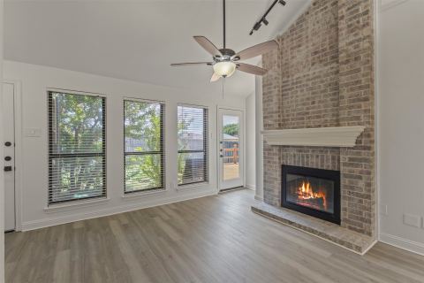 3701 Clover Hill Lane, Carrollton, TX 75007 — photo 3