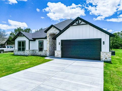 1509 Anaconda Trail, Granbury, TX 76048 — photo 2