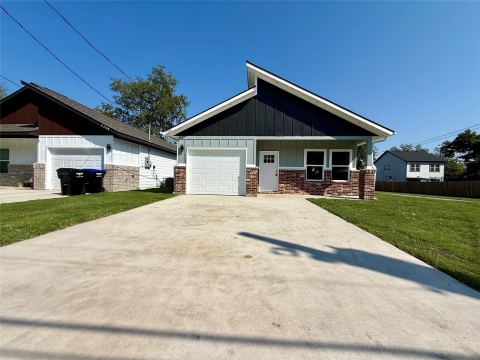 2306 POLK, Greenville, TX 75401 — photo 2