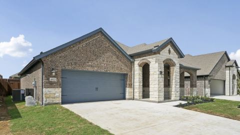 4833 Silver Touch Road, Aubrey, TX 76227 — photo 3