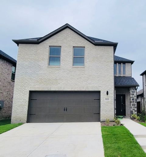 2533 Gaulding Street, Royse City