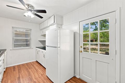 2110 Navajo Street, Denton, TX 76209 — photo 3