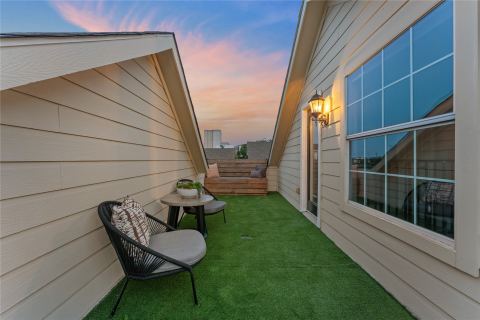4007 Brownstone Court, Dallas, TX 75204 — photo 2
