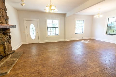 801 S Sutton Street, Mabank, TX 75147 — photo 3