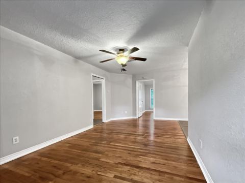 4929 Donnelly Avenue, Fort Worth, TX 76107 — photo 3