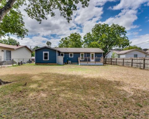 1108 Chester Street, Cleburne, TX 76033 — photo 3