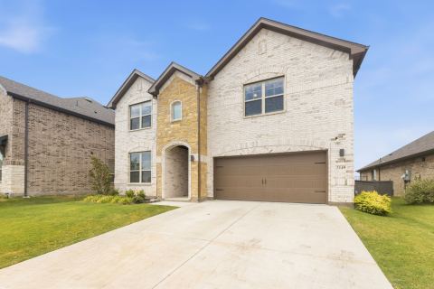 3149 Redbud Flower Trail, Venus, TX 76084 — photo 2