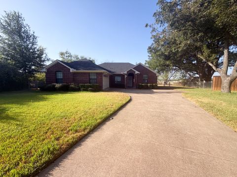 163 Highland Drive, Ennis, TX 75119 — photo 2
