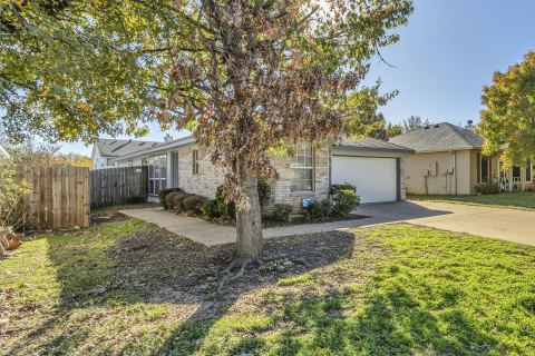 2920 Newport Avenue, Denton, TX 76209 — photo 3