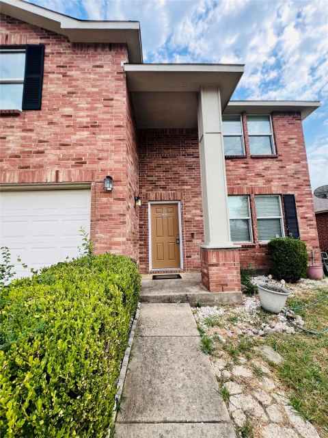 6209 Thoroughbred Trail, Denton, TX 76210 — photo 2