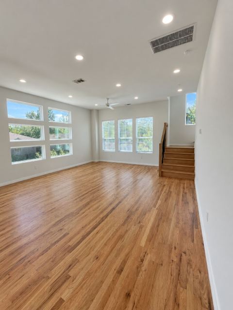 5647 Live Oak Street 105, Dallas, TX 75206 — photo 2
