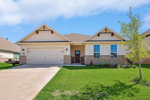 808 Feather Edge, Springtown, TX 76082 — photo 2