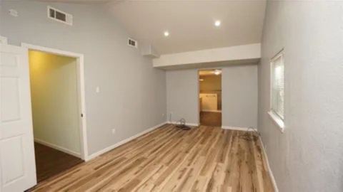 228 E Boyd Avenue, Bonham, TX 75418 — photo 3