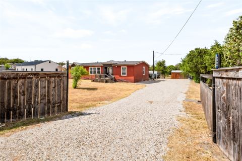 170 Western Lake Drive, Weatherford, TX 76087 — photo 2