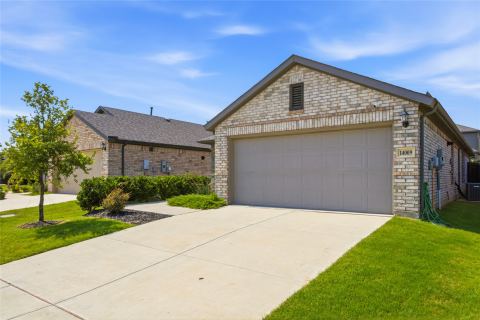 14009 Danesdale Drive, Pilot Point, TX 76258 — photo 3