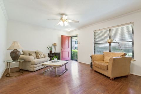 13844 Methuen Green Lane, Dallas, TX 75240 — photo 2