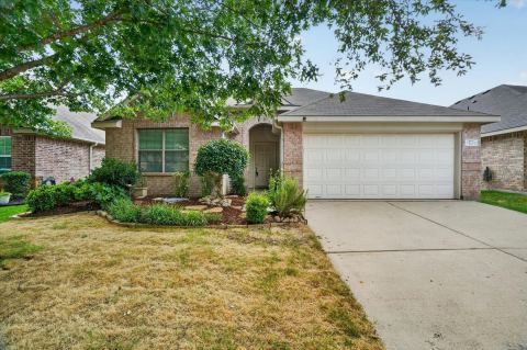 1520 Wickham Drive, Burleson, TX 76028 — photo 2