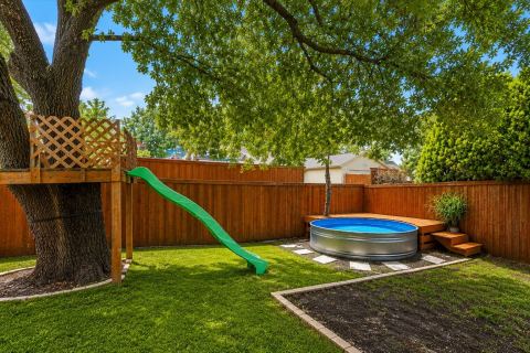 2806 Holy Cross Lane, Garland, TX 75044 — photo 2