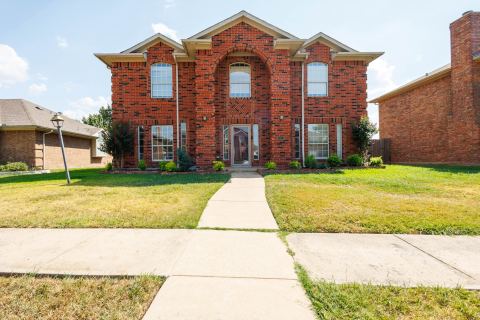 9118 Barton Creek Drive, Rowlett