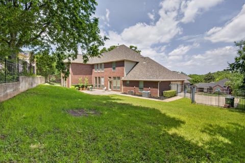 2416 PARK RUN DRIVE, Arlington, TX 76016 — photo 2
