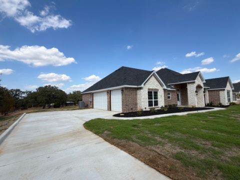 200 Lynch Bend Road, Springtown, TX 76082 — photo 2