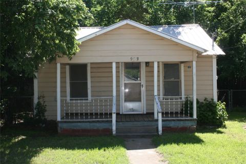 908 Franklin Street, Weatherford