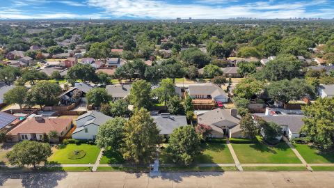 413 Campbell Court, Richardson, TX 75080 — photo 2