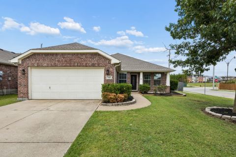 743 Cedar Cove Drive, Princeton, TX 75407 — photo 2