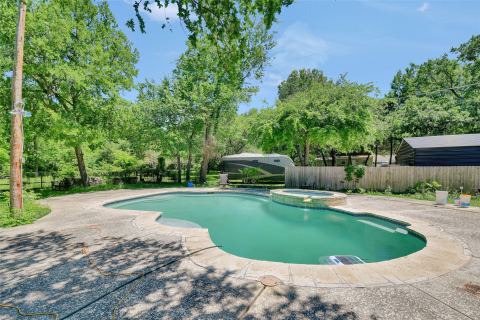 5313 Hidden Oaks Lane, Arlington