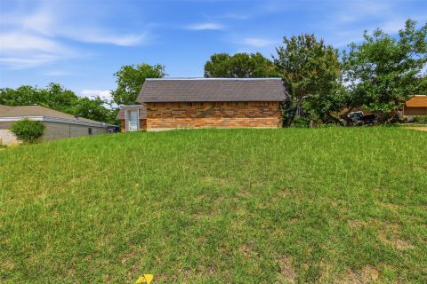 6811 Trail Lake Drive, Fort Worth, TX 76133 — photo 2