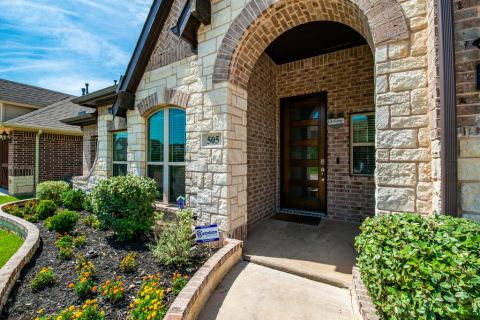 505 Livia Street, Burleson, TX 76028 — photo 3