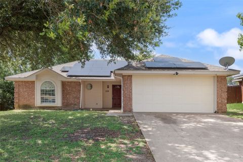 220 Hollywood Drive, Glenn Heights, TX 75154 — photo 2
