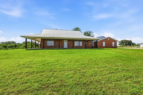 12190 Bell Road, Pilot Point, TX 76258 — photo 2