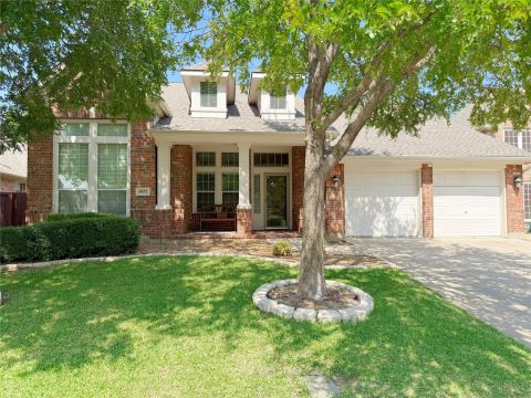 6852 Seacoast Drive, Grand Prairie