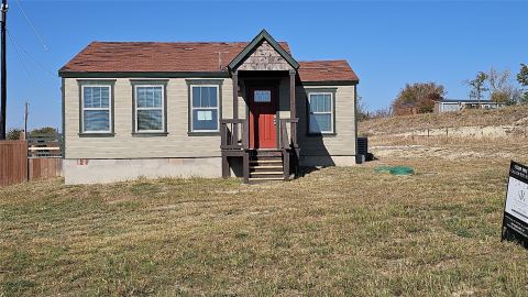 111 W Morning Dove Drive, Azle
