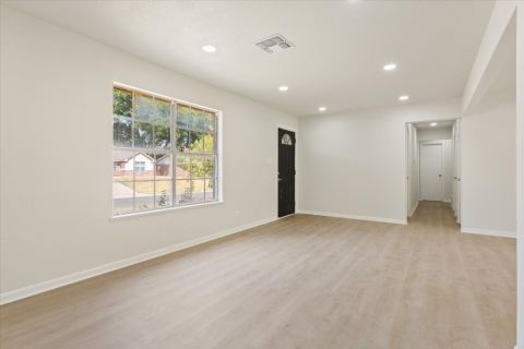 313 Carver Street, Waco, TX 76704 — photo 3