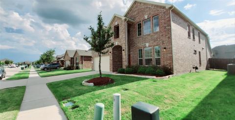 104 Rustic Oak Lane, McKinney