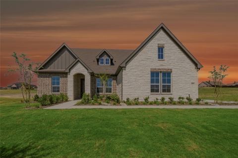 707 Water Side Drive, Van Alstyne