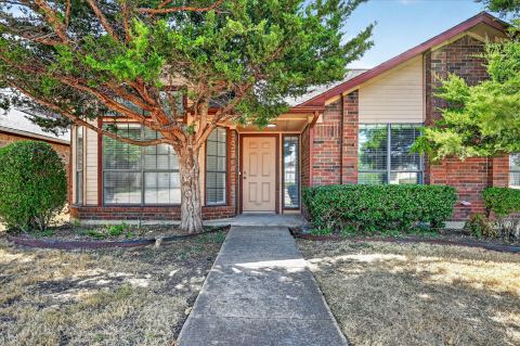 4052 Saint Christopher Lane, Dallas, TX 75287 — photo 2