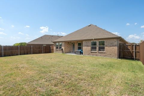 919 Gentle Rain Drive, Princeton, TX 75407 — photo 2
