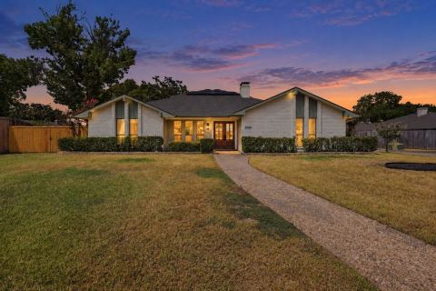 2009 Pueblo Court, Plano