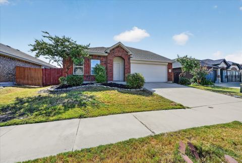 2110 Danibelle Drive, Forney