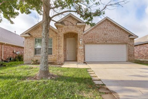 5601 Millers Creek Drive, Denton