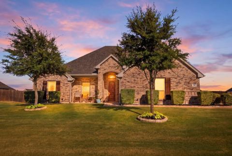 110 Oak View Drive, Godley, TX 76044 — photo 2